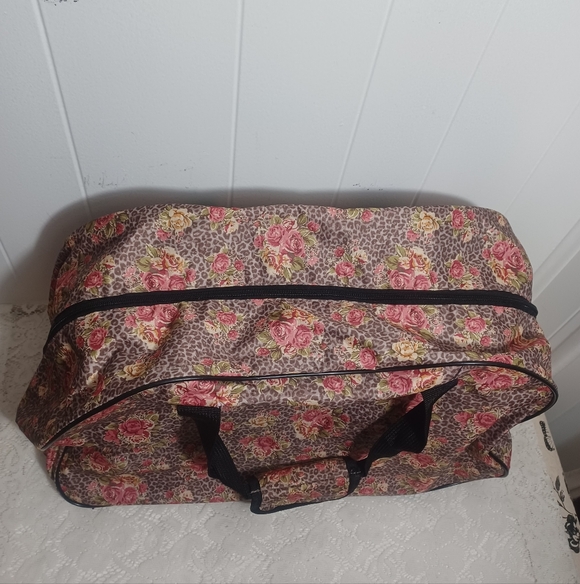 Rolling Duffle Bag - Picture 7 of 15